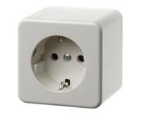 230V zásuvky, vypínače