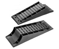 Nájazdové klyny pre karavany