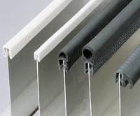 Tesnenia a gumové profily