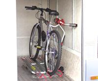 Garážové úložné systémy