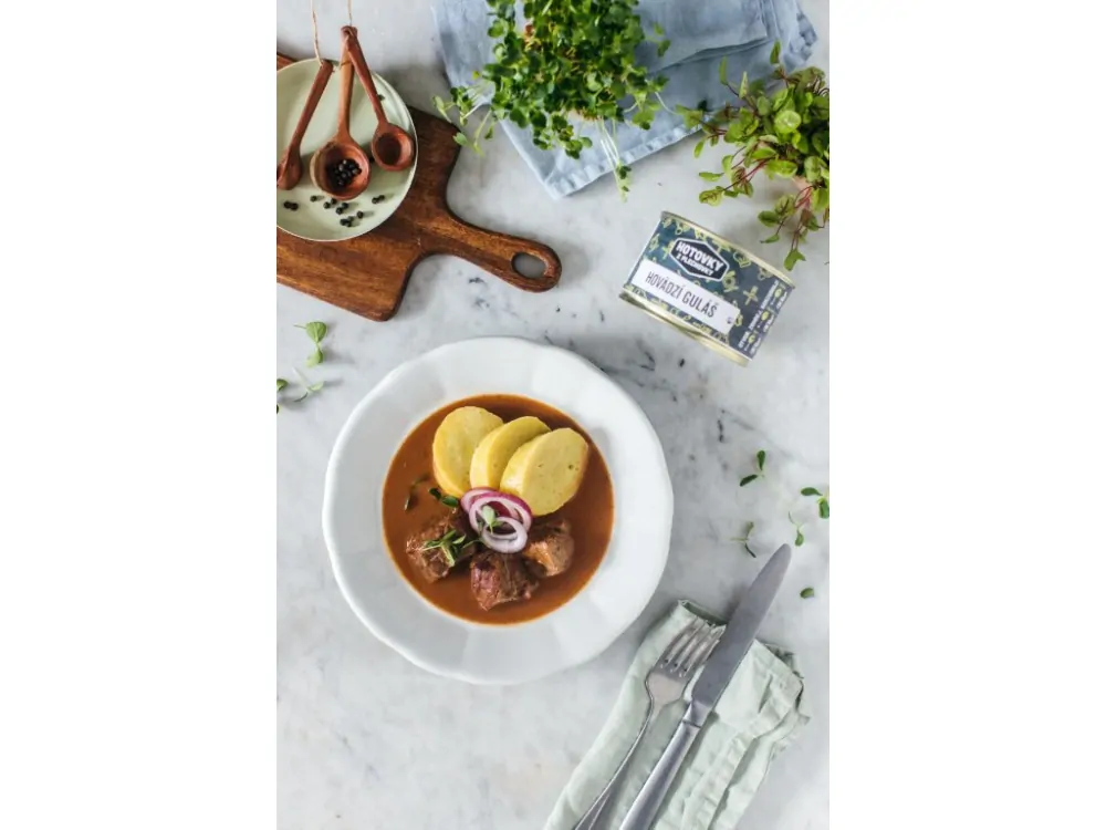 Hotovky z plechovky - Hovädzí guláš 800g