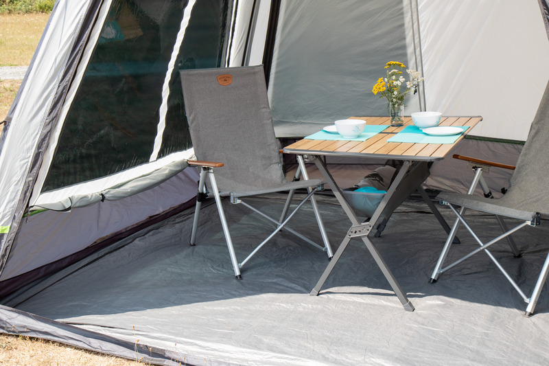 MENDOZA 110 bambusový stôl s rolovacou doskou</p>