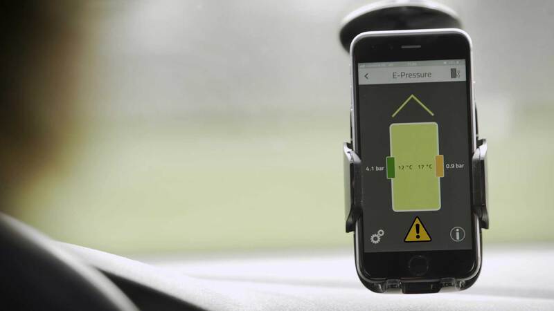 E-Pressure monitor tlaku v pneumatikach