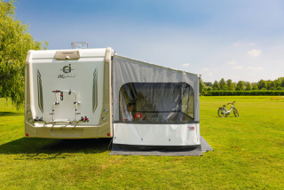 Bočné dvere karavanu W Pro - bočný panel s oknom